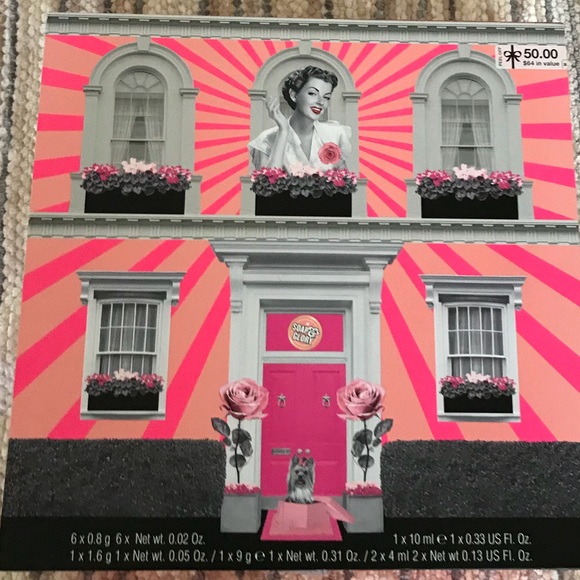 NWT Soap and Glory Makeup set. - Picture 2 of 6